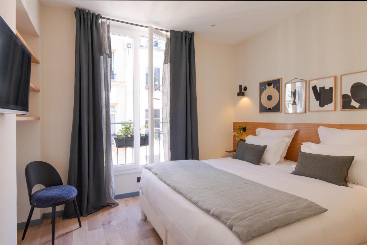 Tinah Paris, Aboukir Hotel ภายนอก รูปภาพ
